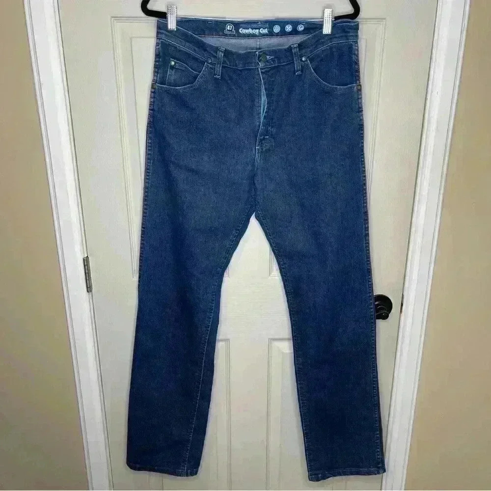 Wrangler PREMIUM PERFORMANCE ADVANCED COMFORT COWBOY CUT® REGULAR FIT JEAN Sz 34